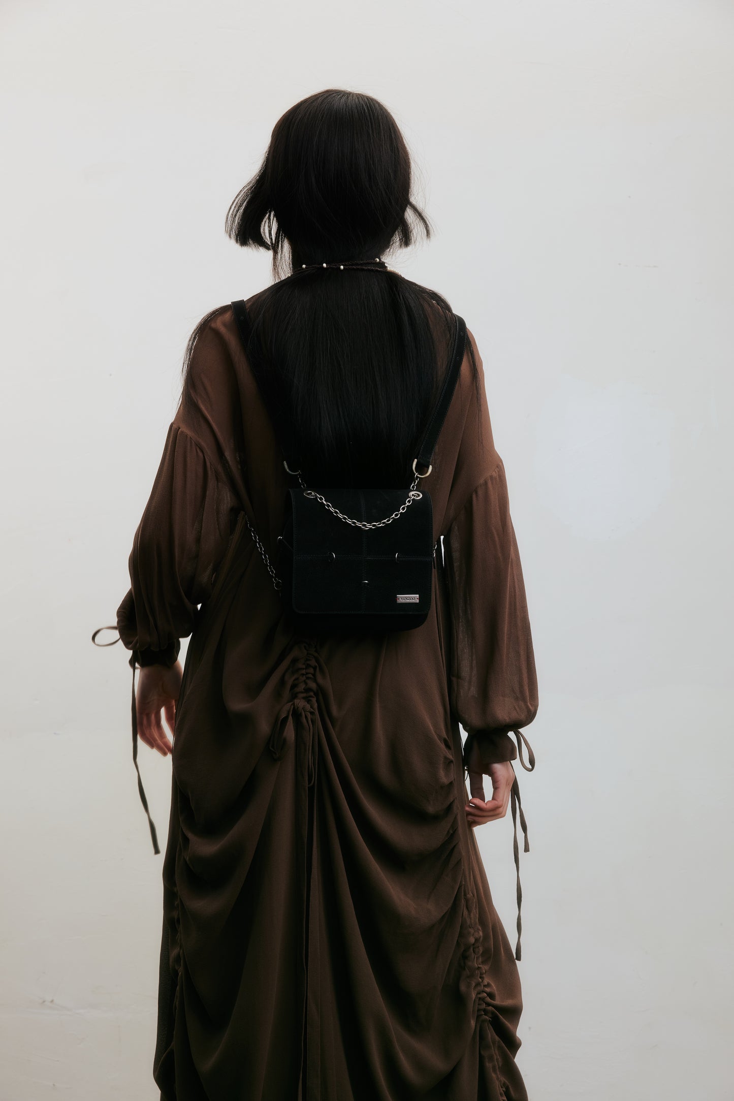 Square Otaiko Backpack(Dark brown/Black)