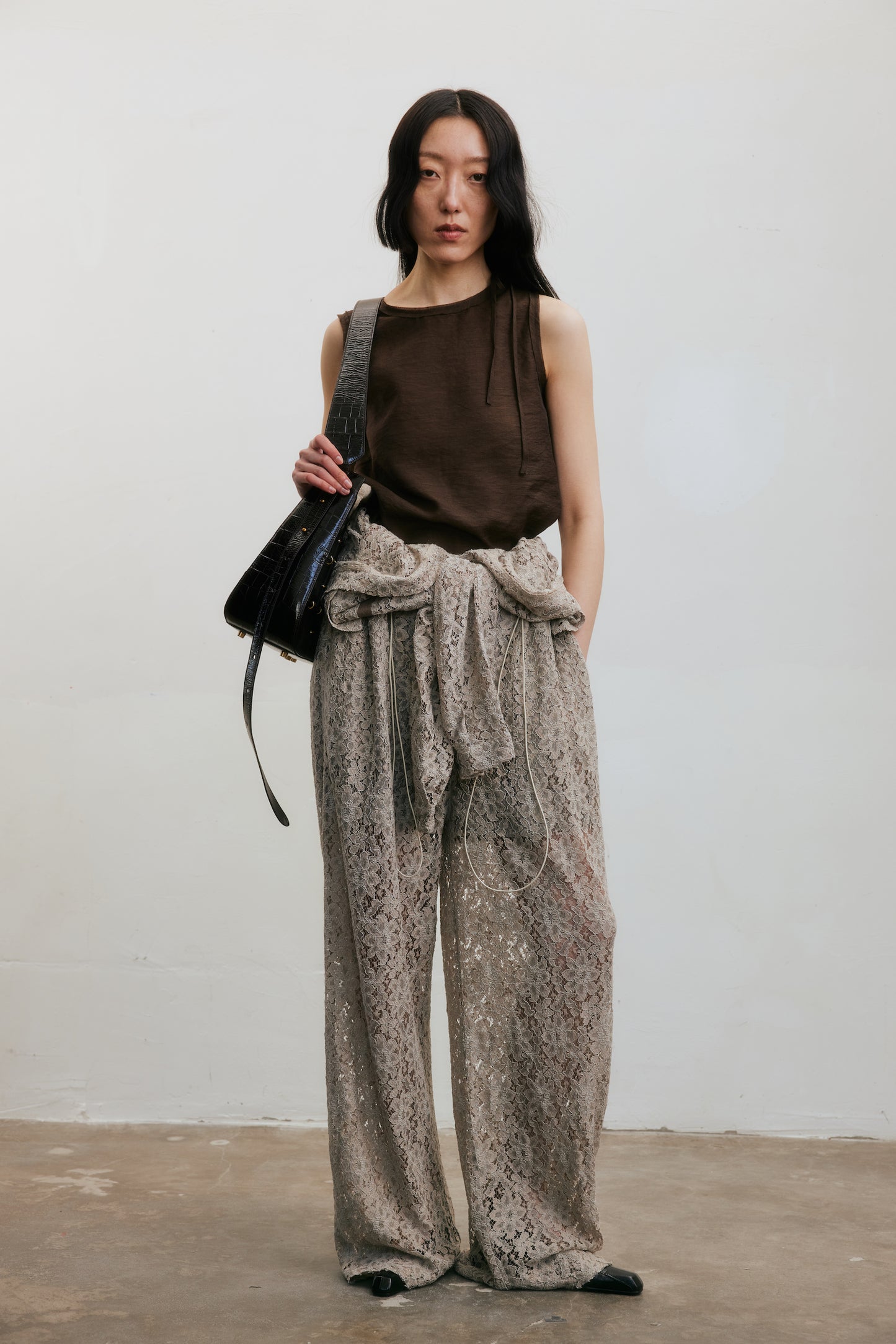 Dark Brown Crossbody Bag(Median)