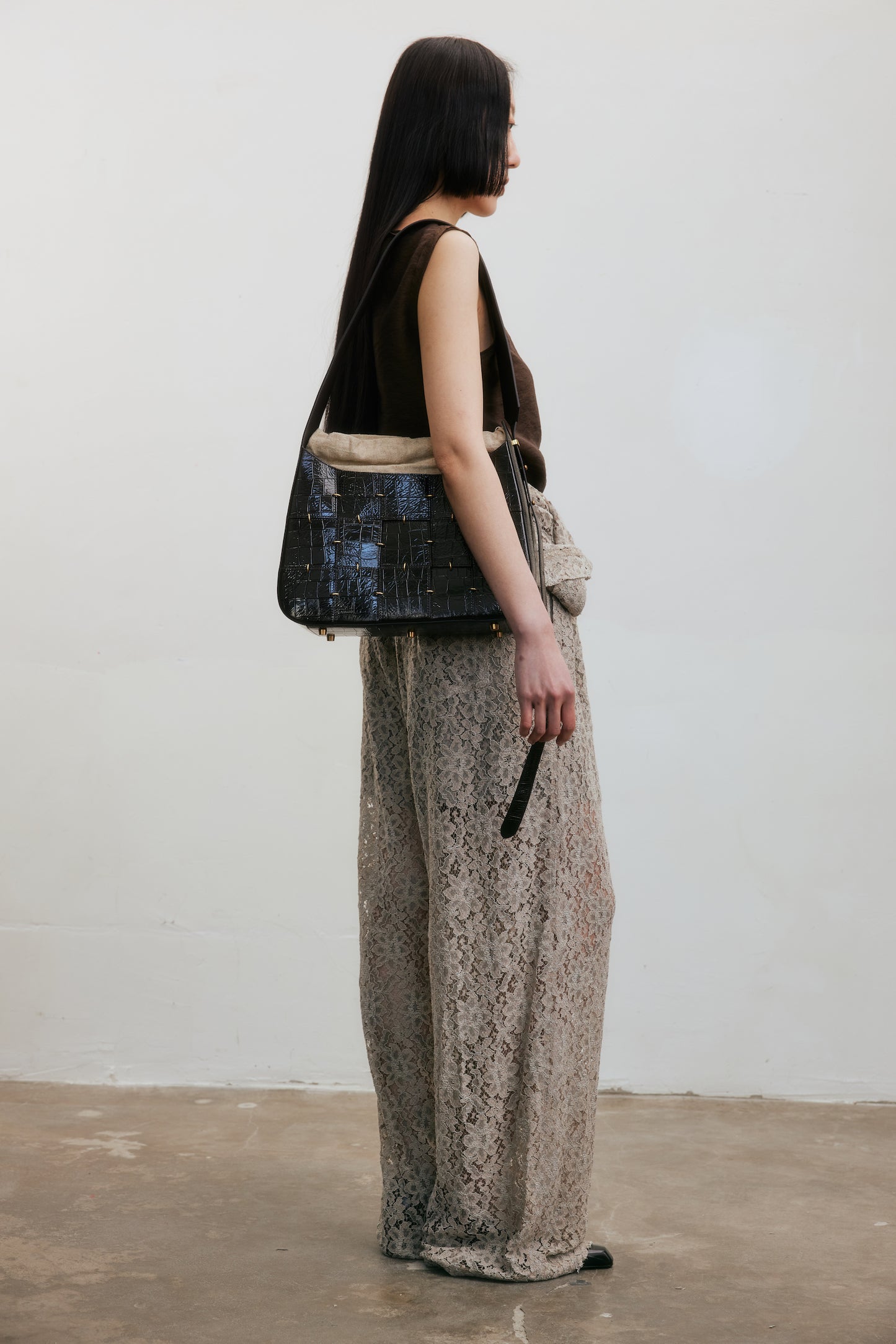 Dark Brown Crossbody Bag(Median)