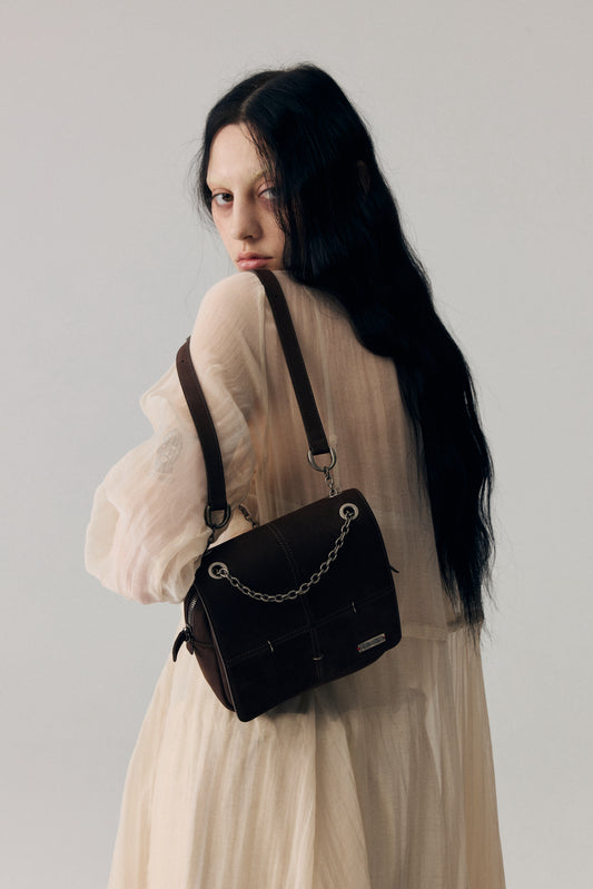 Square Otaiko Backpack(Dark brown/Black)