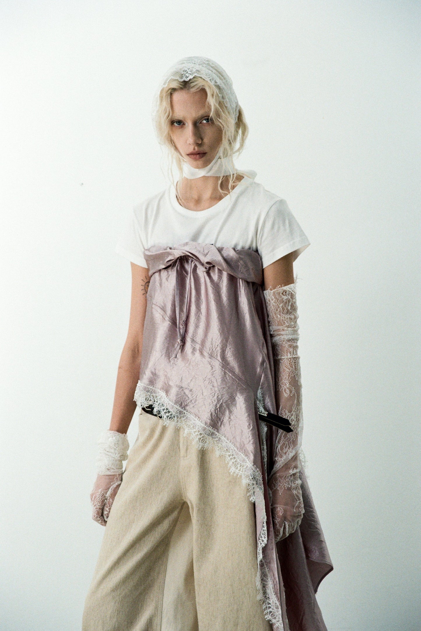 Gray Pink Asymmetric Lace Hem Skirt