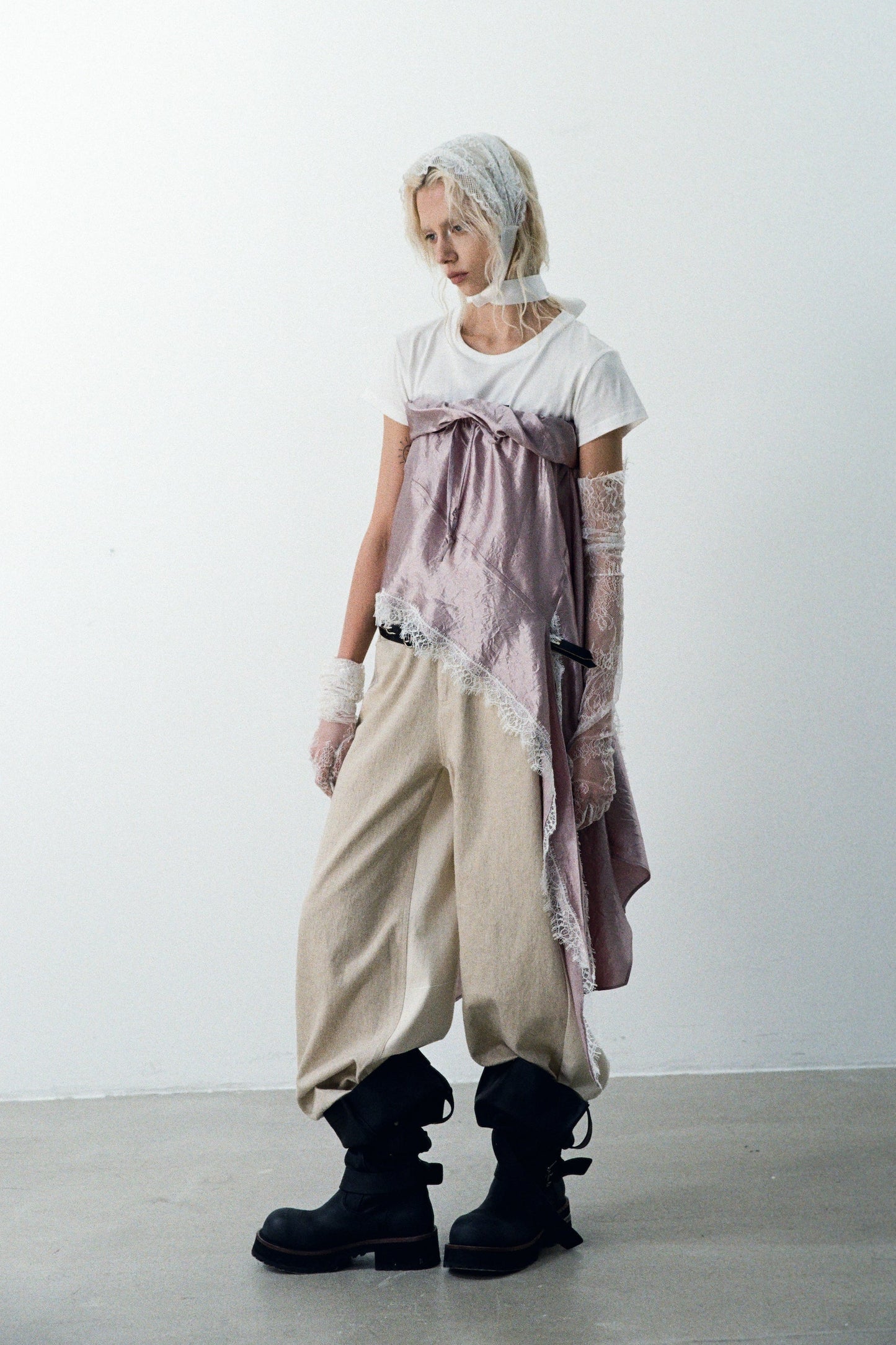 Gray Pink Asymmetric Lace Hem Skirt