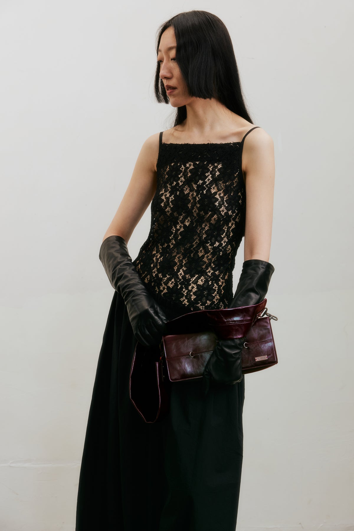 Wide Strap Wallet Bag (Dark Red/Black)