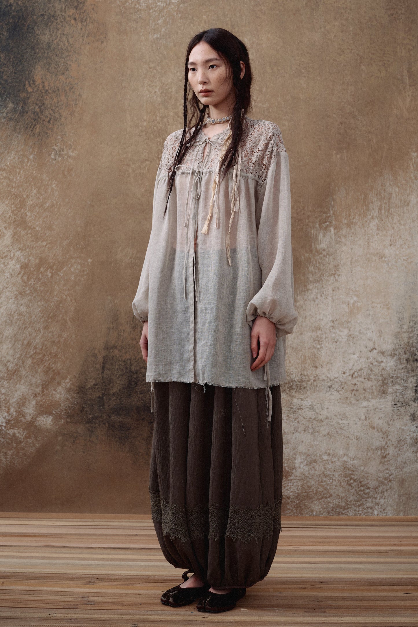 Linen Lace Panel Shirt
