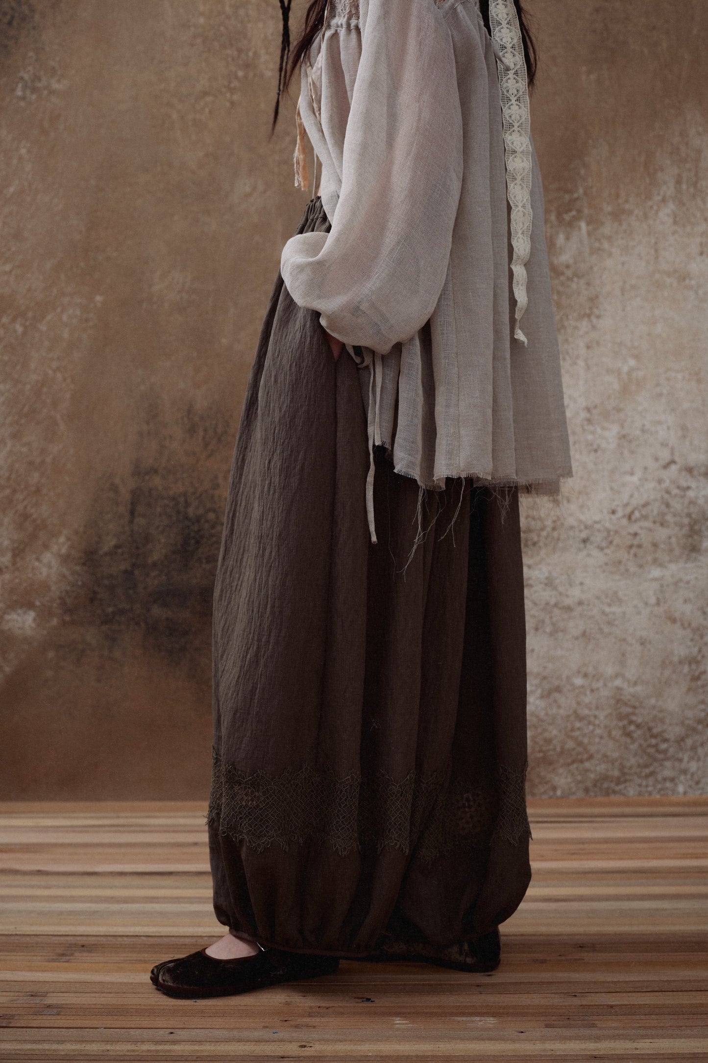 Brown Lace Panel Balloon Pants