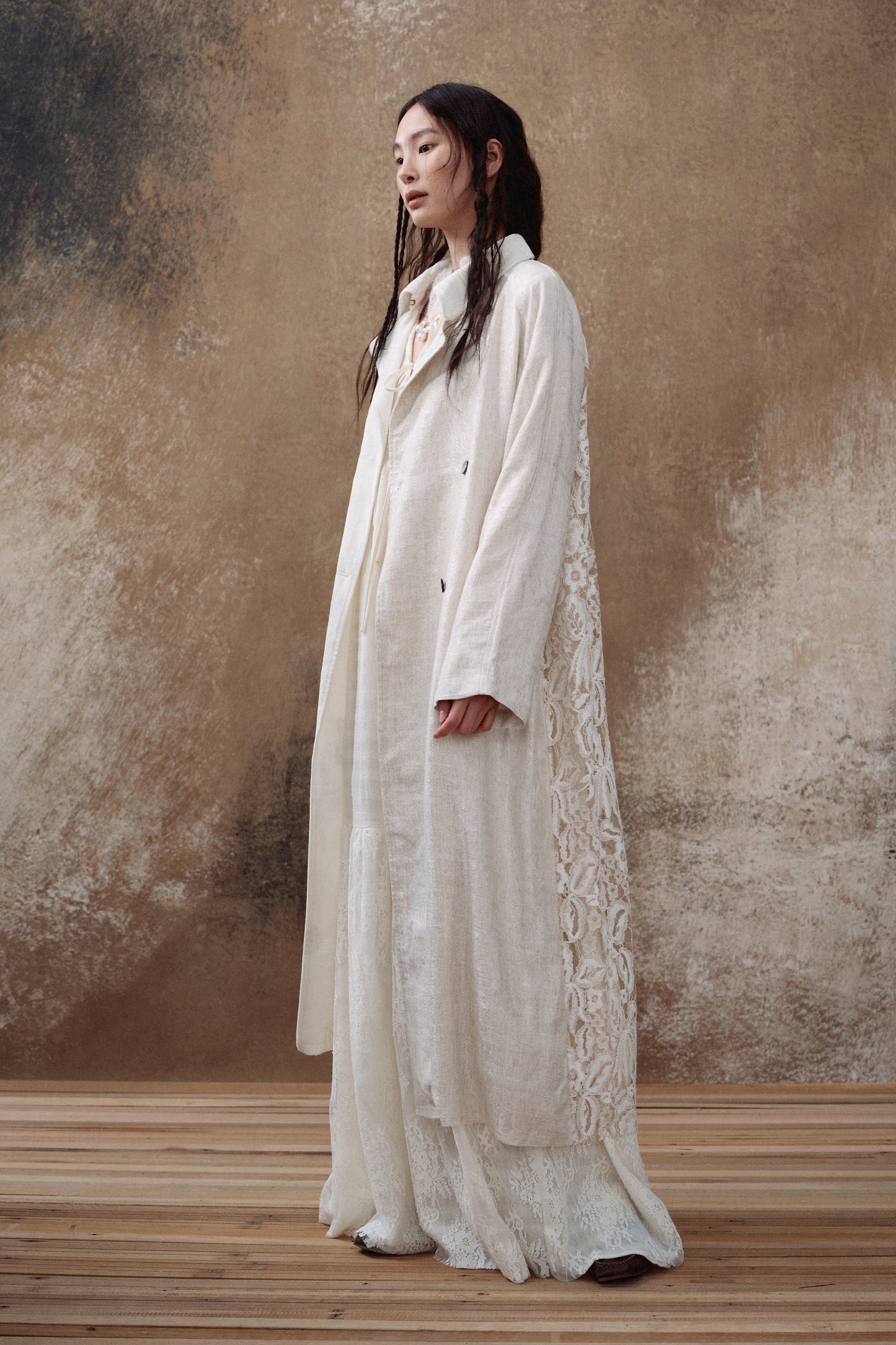 Lace Panel Velvet Embroidered Coat