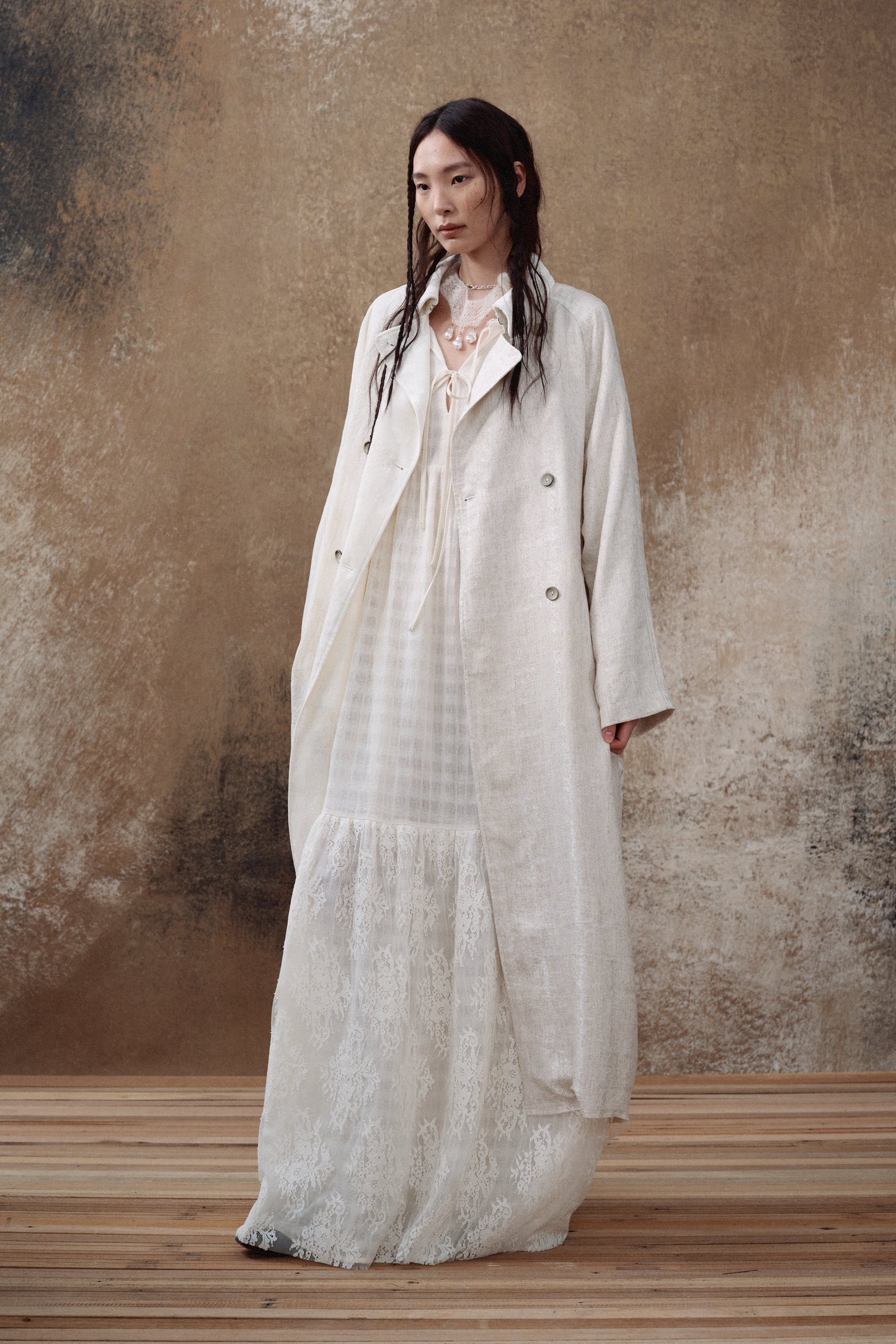 Lace Panel Velvet Embroidered Coat