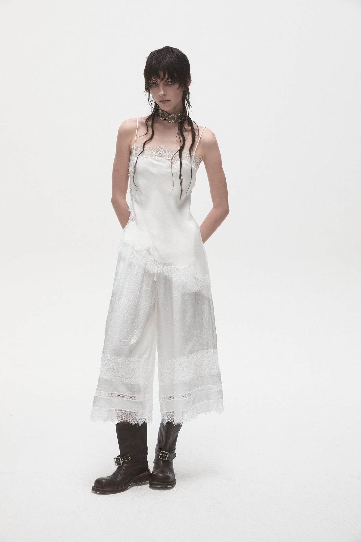 Lace Trimmed Wide Leg Cropped Trousers