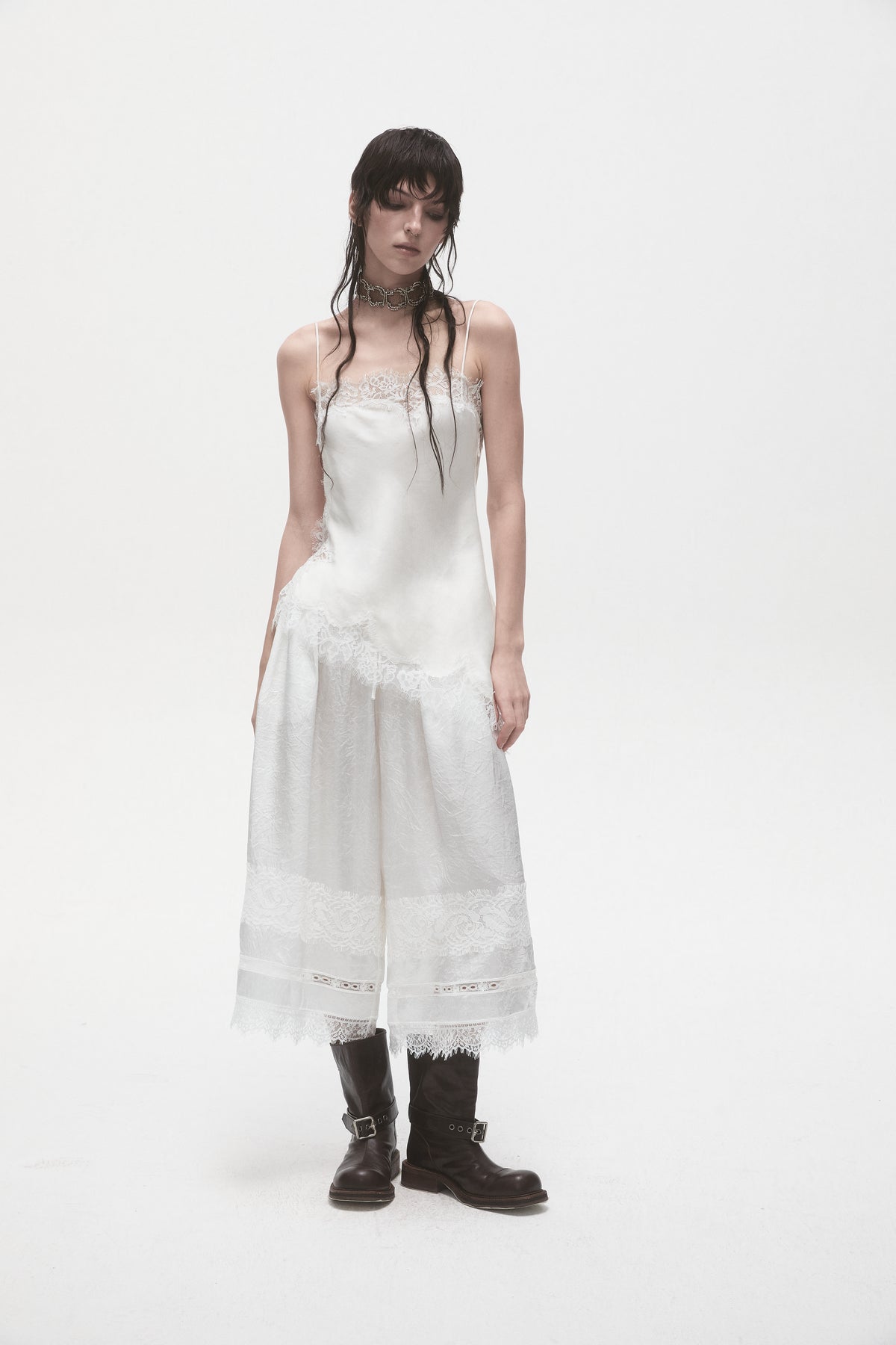Lace Trimmed Wide Leg Cropped Trousers