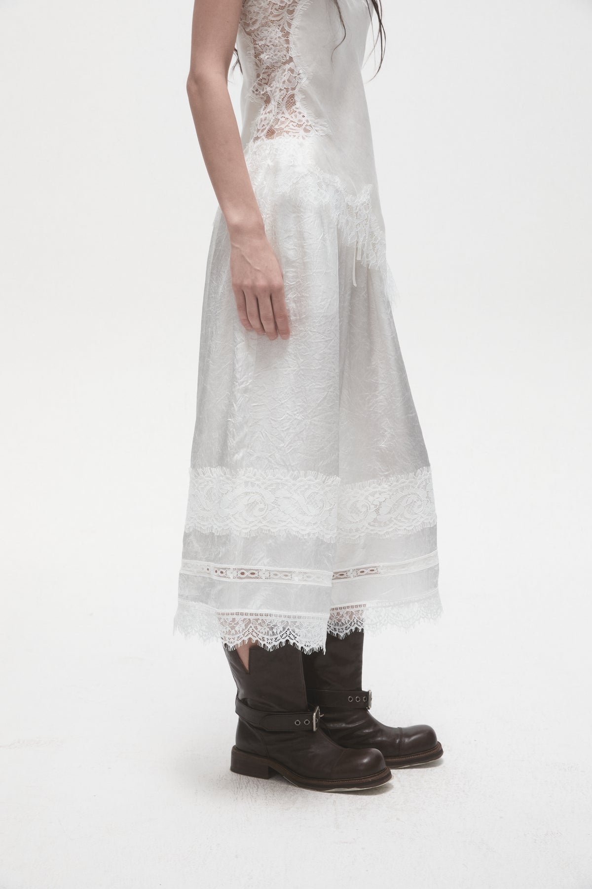 Lace Trimmed Wide Leg Cropped Trousers