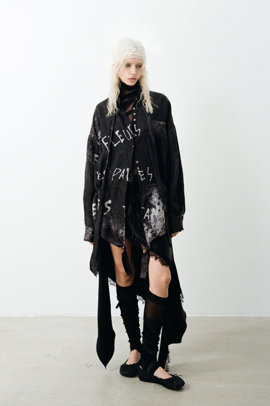 “Des fleurs, des pavés et des tanks” Drawstring Shirt/Asymmetric Lace Hem Skirt